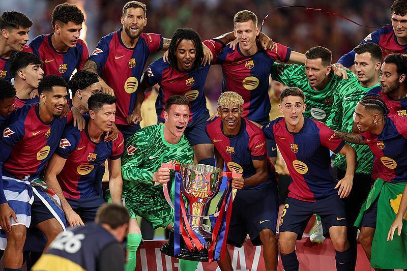 国乒备战WTT 多哈冠军赛积极部署