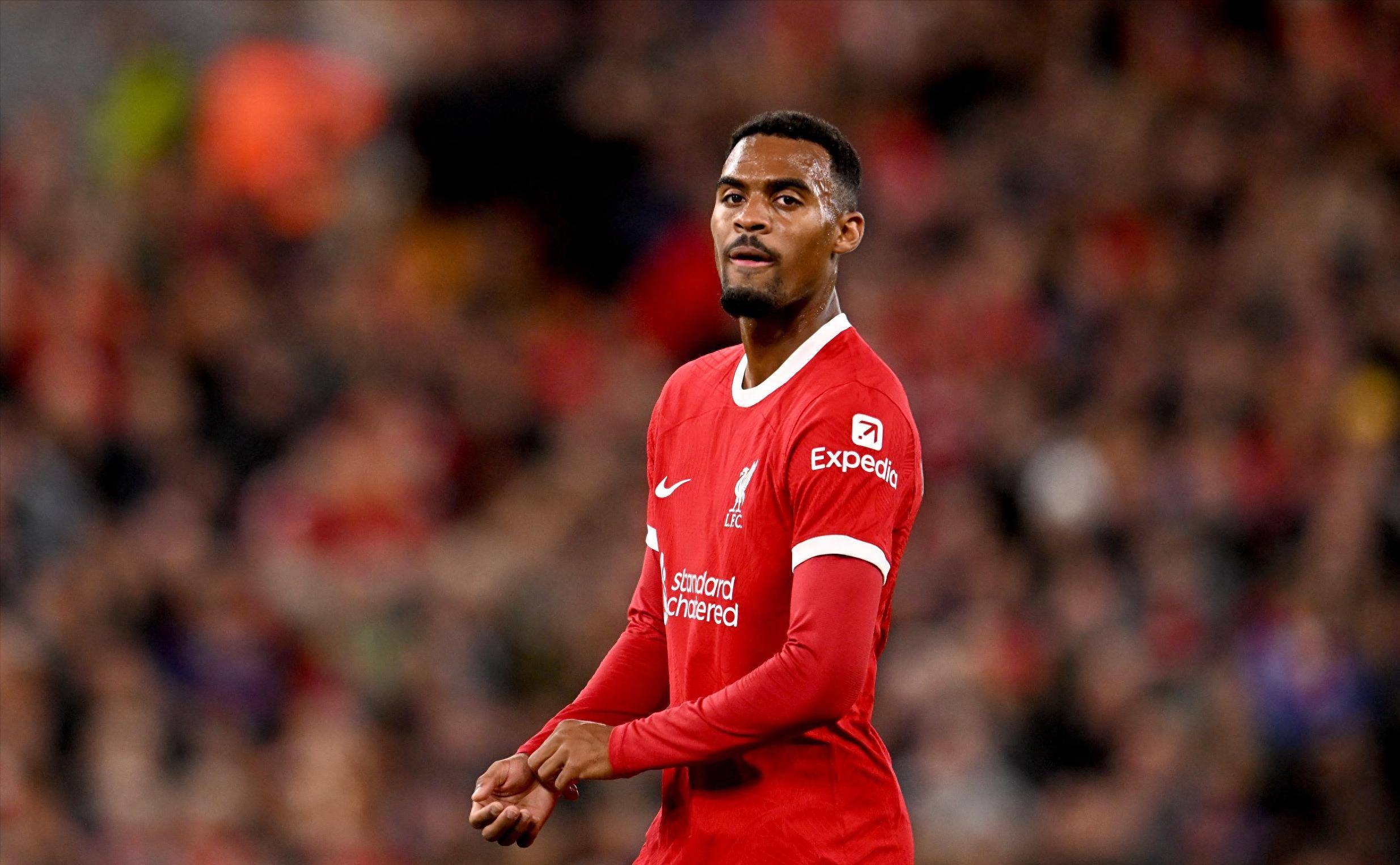 无缘开门红！U23国足0-0伊拉克 李昊屡献神扑