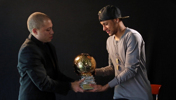 《敢达决战》十周年庆典全面启动，打造最豪华回归版本！